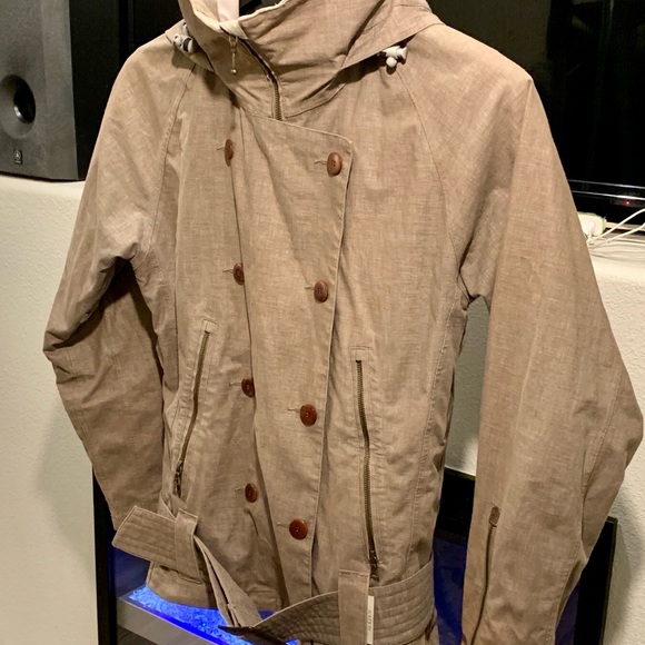 Ski jacket - Picture 3 of 8